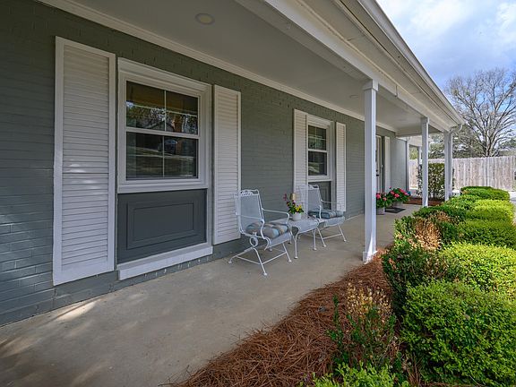 4th image of 2176 Rocky Ridge Rd