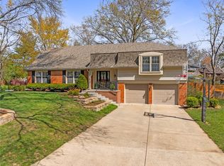 13010 W 77th Ter, Lenexa, KS 66216