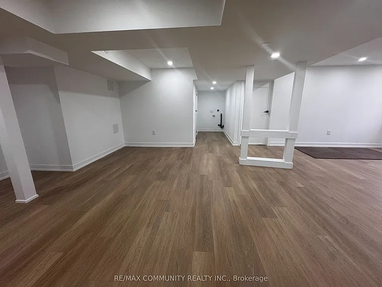 43 Terry Cres #BASEMENT — Photo 10