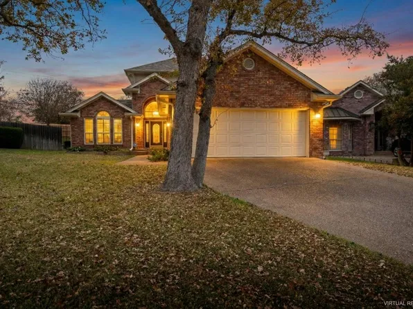 75 Sugar Creek Pl, Woodway, TX 76712