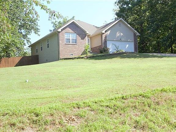 2nd image of 8 Shotliff Cir