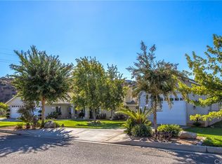 9984 Walnut Tree Ln, Yucaipa, CA 92399