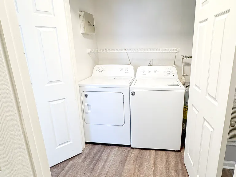 Northstone Apartments — Photo 18