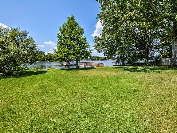 318 Broadview Circle-0045