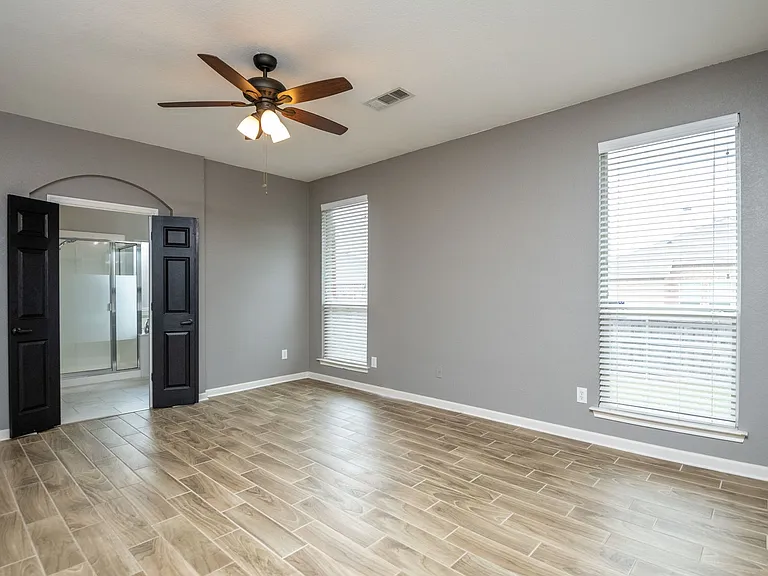 9125 Vineyard Ln — Photo 18