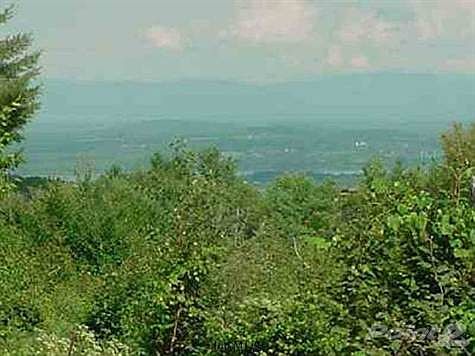 4th image of 85 Forest Way