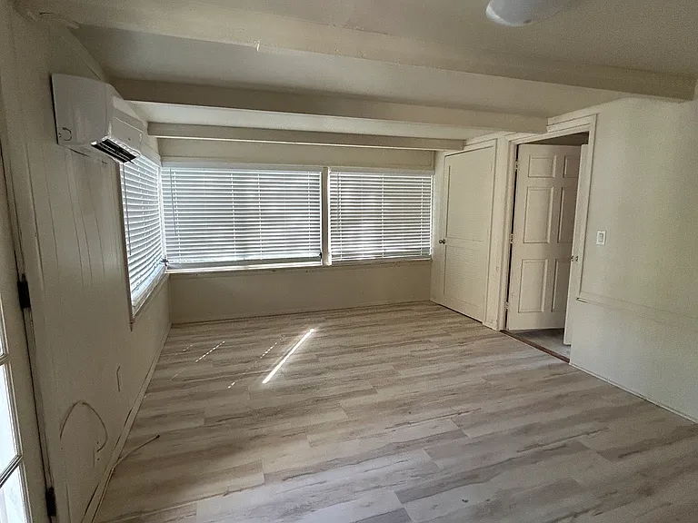 Large bedroom with ensuite bath.