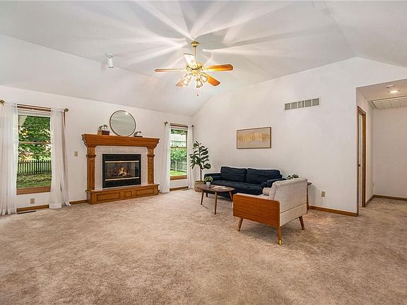 3rd image of 4608 Norwood Ct