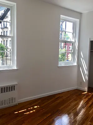 Rented by Compass | media 14