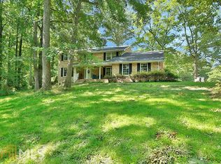 802 Tyrone Rd, Tyrone, GA 30290