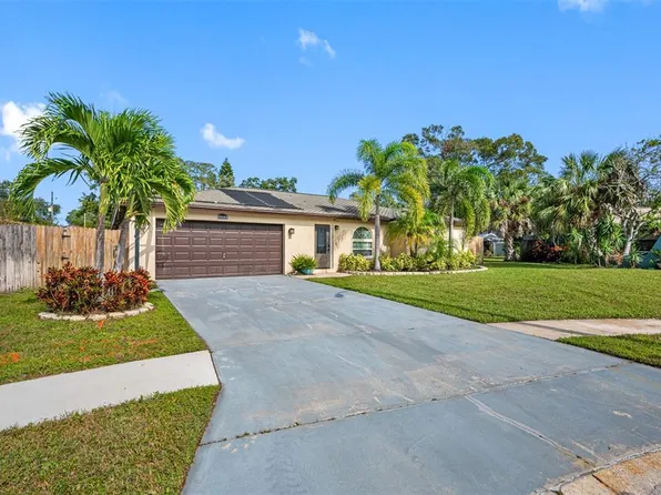 9605 129th Ave, Largo, FL 33773