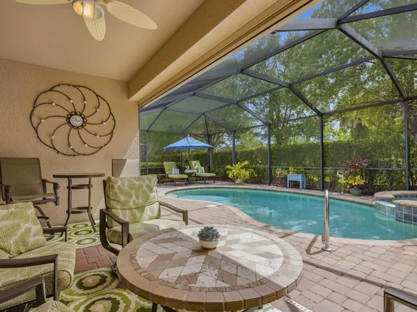 3627 Treasure Cove Cir, Naples, FL 34114