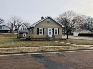 329 9th Ave S, Onalaska, WI 54650
