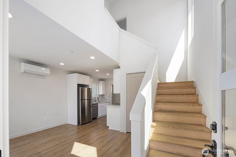 4th image of 1251 SW 151st Street