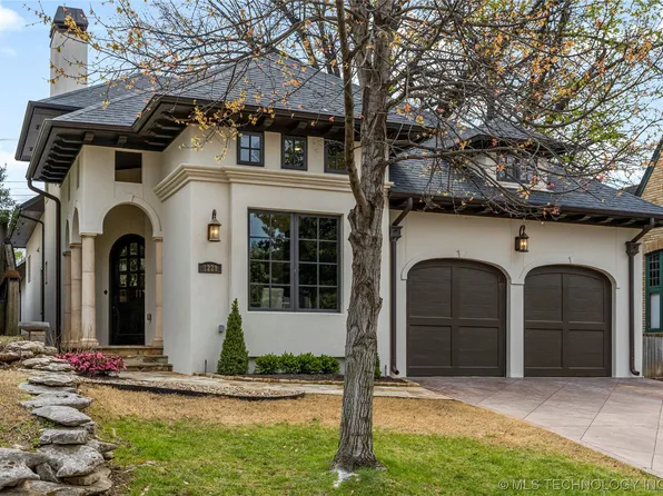 1228 E 27th Pl, Tulsa, OK 74114