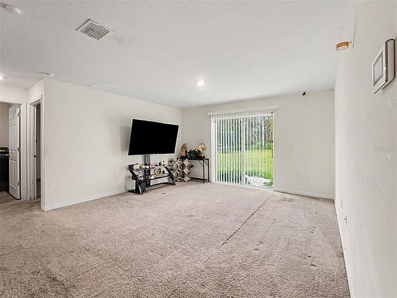 5th image of 305 BOWFIN DRIVE