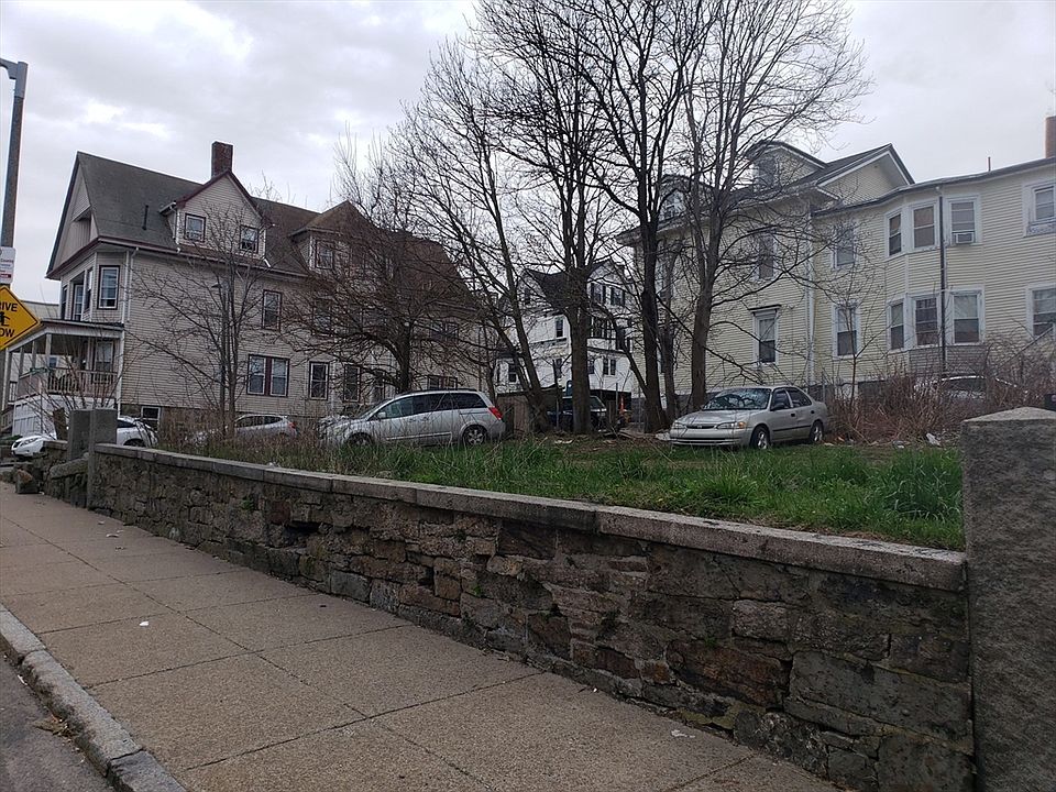 2nd image of 0 Magnolia St