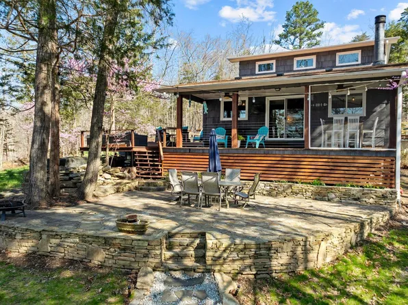 350 Fox Lair Trl, Semora, NC 27343