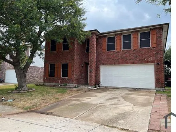 2216 Chestnut Dr, Little Elm, TX 75068