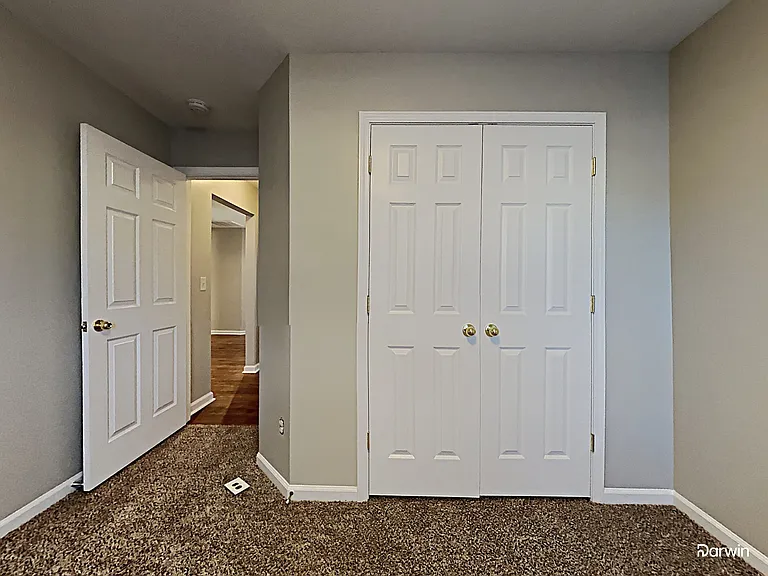 337 Courtland Ct — Photo 13