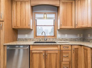 817 22nd Ave SW, Cedar Rapids, IA 52404