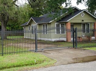 7831 Kingsley St, Houston, TX 77087