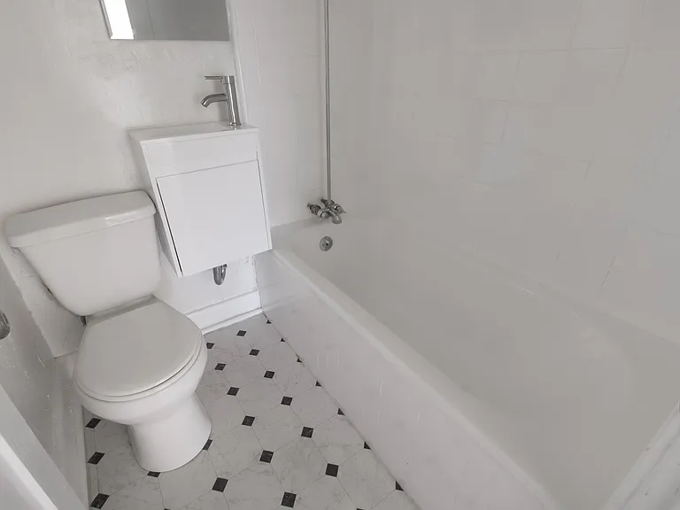 4309 S Main St #108 — Photo 10