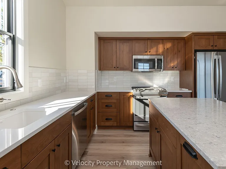 3031 NW Tharp Ave #2 — Photo 8