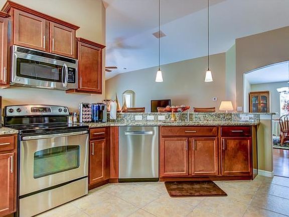 4th image of 12320 Kentbrook Manor Ln