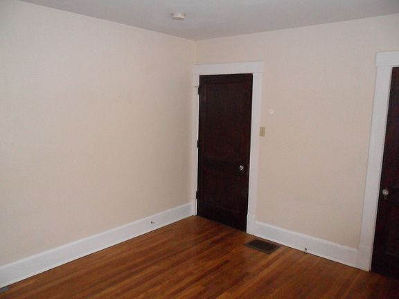 5th image of 1211 Crescent Ave #A