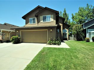 8325 Bramble Bush Cir, Antelope, CA