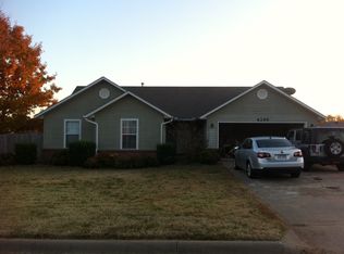 6299 W El Paso Dr, Fayetteville, AR 72704