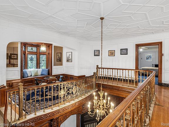 30th image of this home