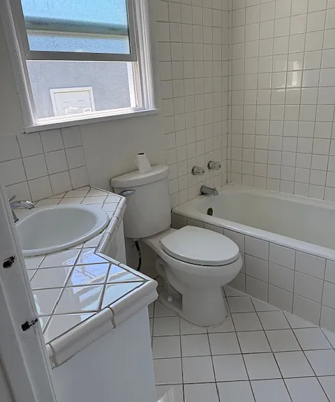 1304 W Alameda Ave — Photo 11