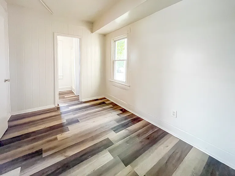 1005 Maplewood Ave — Photo 21