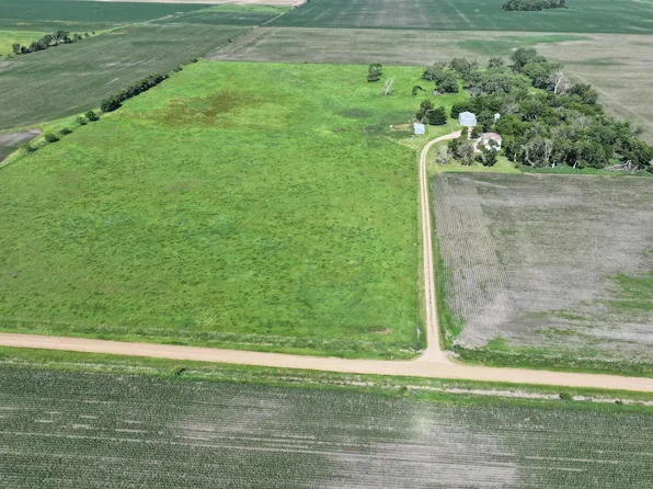 28437 462nd Ave, Davis, SD 57021