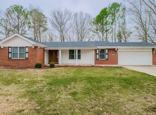 4332 Alderwood Ct, Florissant, MO 63033
