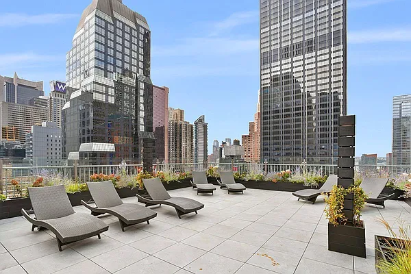 Rented by Compass | media 5