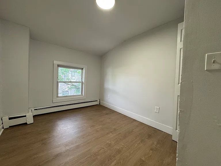 55 Thompson St #2L — Photo 9
