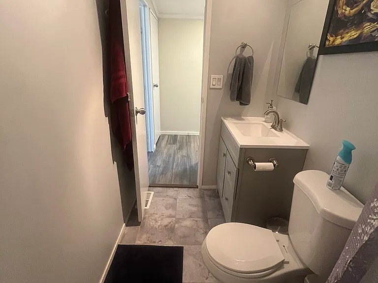 64 Green Tree Dr — Photo 5