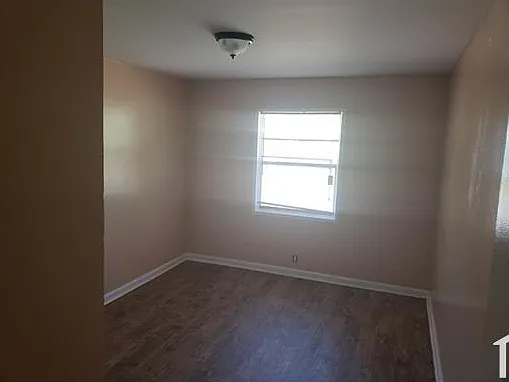 4316 Jackson St #B — Photo 2