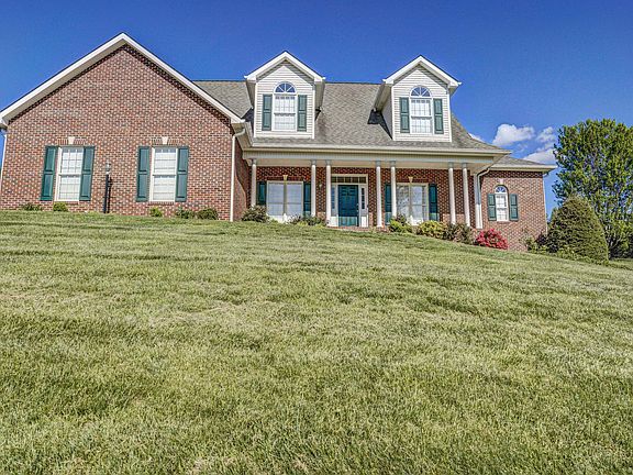 2nd image of 1036 Fiddlers Way