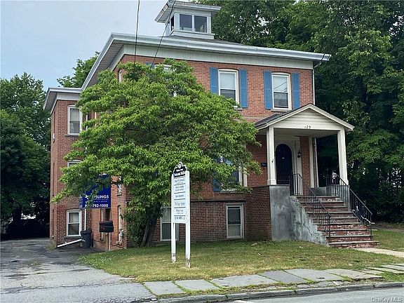 5th image of 125 Wickham Ave
