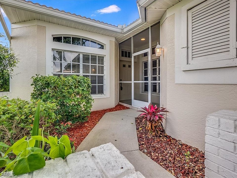 2nd image of 12731 Devonshire Lakes Cir