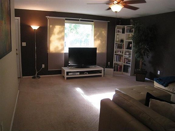 3rd image of 2650 Pentley Pl