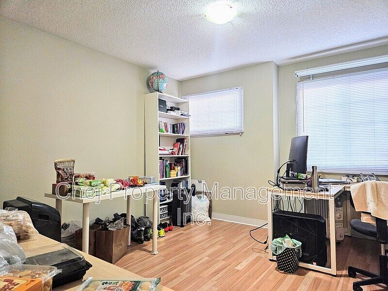 Edmonton House for rent - 3 Bedrooms — photo 4