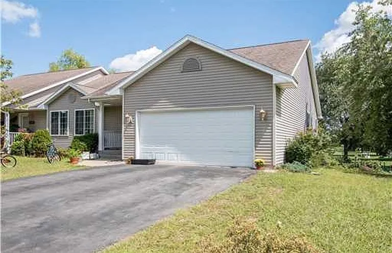 1309 Kernan Ct — Photo 5