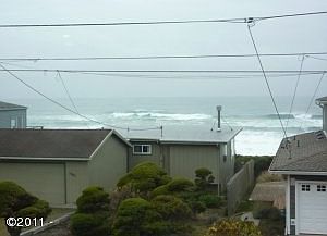 3rd image of 5410 NW Jetty Ave