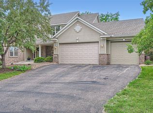 3135 Bobcat Trl NW, Prior Lake, MN 55372