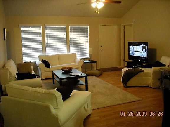 5th image of 4751 Saint Lawrence Dr